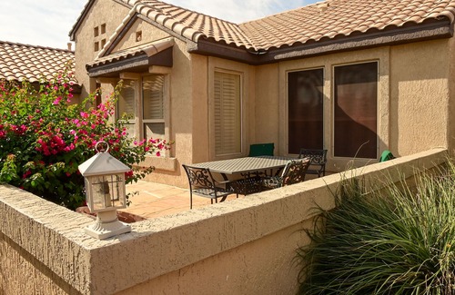 Desert Sage House | It’s AZ Time.Relax in a private heated pool, Golf, Spring Training, Hiking!