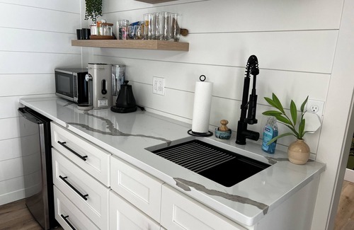 Norton Shores Apartment | It’s time to start planning your summer vacation! Book your stay now!