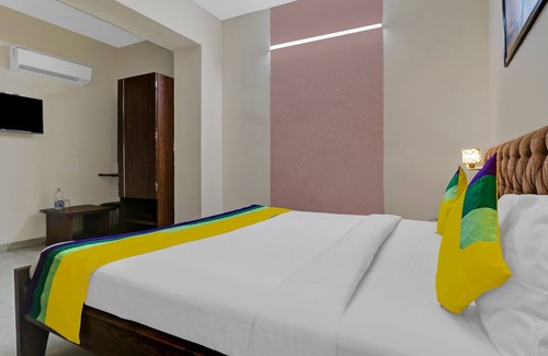 Mohali Hotel | Itsy By Treebo - Starwood