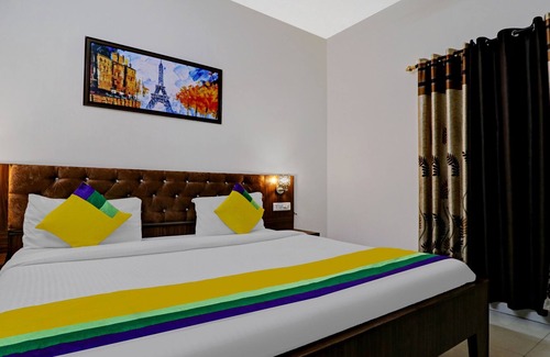Mohali Hotel | Itsy By Treebo - Starwood