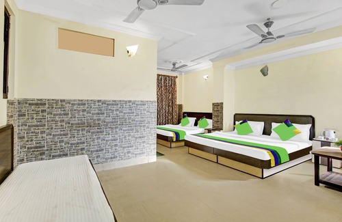 Jammu Hotel | Itsy Hotels Amrita Raghunath Bazaar Jammu