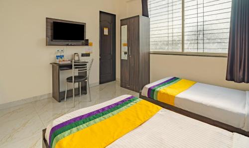 Kharadi Hotel | Itsy Hotels Revmantra