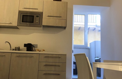 Rione III Colonna Apartment | Iuturna Apartment - Trevi Fountain/Spanish Steps