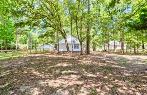 Point Clear Cottage | Ivy Cottage, a charming cottage 5 minutes from downtown Fairhope.