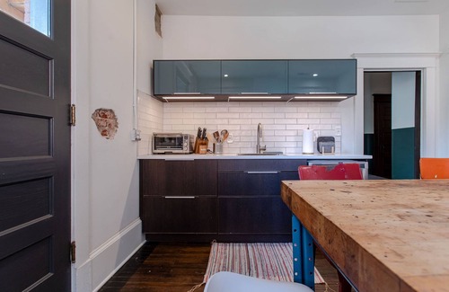 Hanover Place Apartment | Ivy House Central Midtown