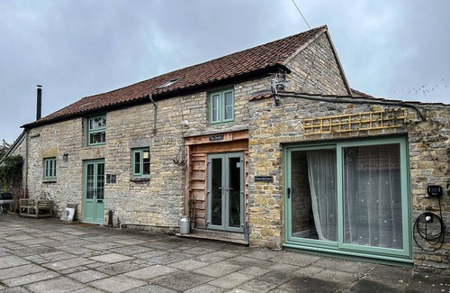 Somerton House | Ivy Leaf Farm Barn - Two Bedroom House, Sleeps 4