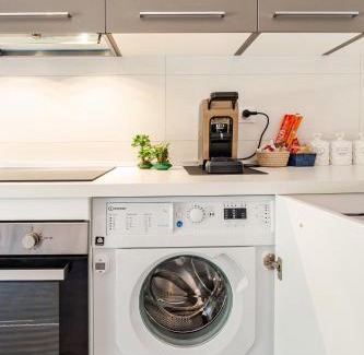 Latina Apartment | IVY - Royal