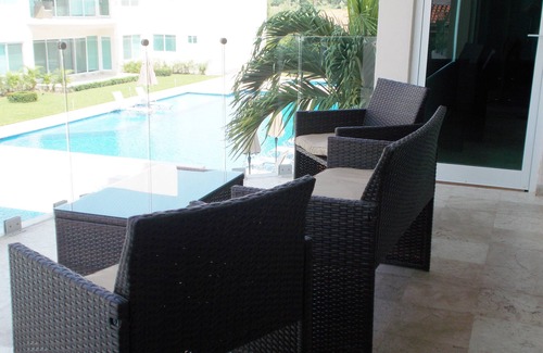 Ixtapa Condo | Ixtapa: 2BR/2BA Condo - Walk to Beach, Golf Course, Attractions-