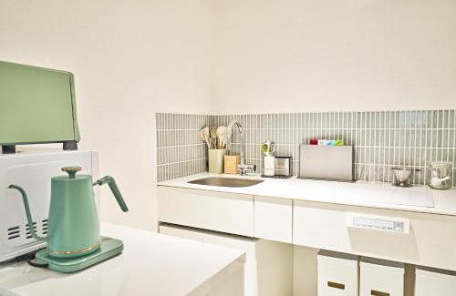 Hamamatsucho Apartment | IZURU Shiba Hamamatsucho 2F