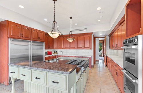 Broadmoor House | J&J floating house along the Broadmoor golf course Indoor Lap pool/hot tub/games
