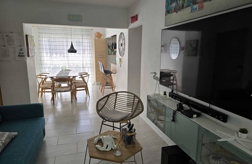 Santo Domingo Condo | J&P's Place Modern, 3/2 in Riviera Colonial, across from Zona Colonial, Rio Ozam
