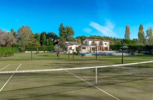 Saint-Julien-d'Asse Villa | Jaccuzzi | Pool | Golf | Tennis | Boules court