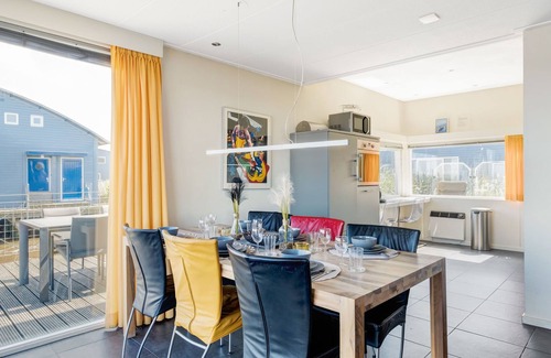 Anjum House | Jachthaven Oostmahorn by Interhome