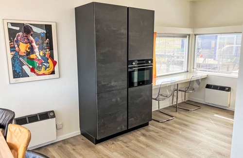 Anjum House | Jachthaven Oostmahorn by Interhome