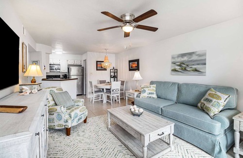 Ocean Side Village Condo | Jackie - Tranquil 1BR Condo · Walk to Beach