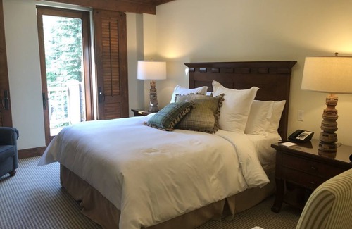 Teton Village Resort | Jackson Hole, located in Four Seasons Residence Club, 2 Bedroom 12/28/24-1/4/25