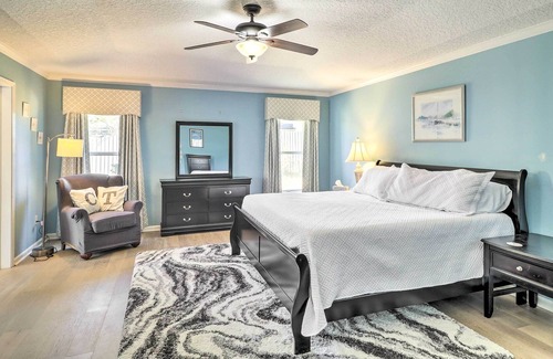 Southside House | Jacksonville Home w/ Pool, 11 Mi to Downtown!
