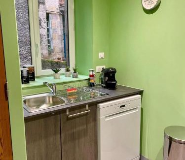 Moulins Apartment | Jacquemart