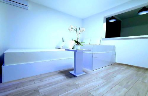 Mihotici Apartment | Jacuzzi and Pool Apartments