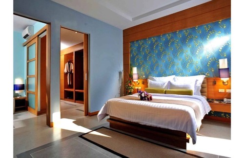 Khao Lak Villa | Jacuzzi Villa in Khao Lak with a romantic outdoor Jacuzzi JV#6