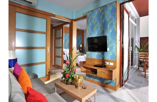 Khao Lak Villa | Jacuzzi Villa in Khao Lak with a romantic outdoor Jacuzzi JV#10