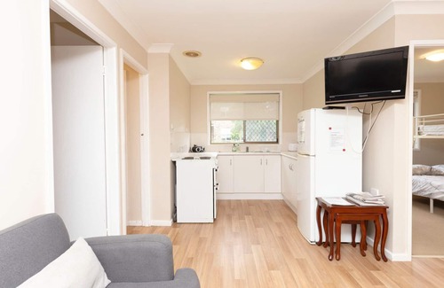 Hawks Nest House | Jade Gardens - Pet Friendly