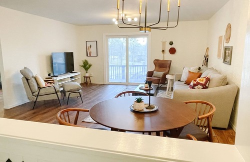 Bella Vista House | Jade's Junction with Bike-in Bike-out Back 40, Hiking Trails, and Golf Course