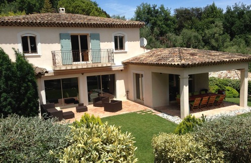 Biot House | "Jade" Splendid family villa in a gated community 3mi away from beaches