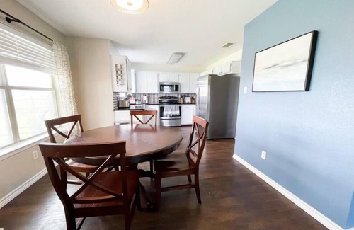 Killeen House | James Inn Summary: We