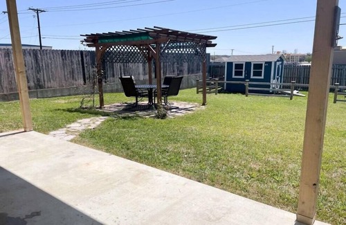 Killeen House | James Inn Summary: We