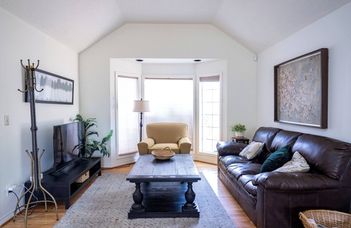Clackamas House | Jan-Mar 30%Monthly Discount/3B/2.5BA House with Large Backyard