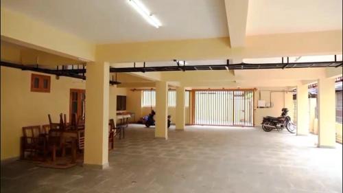 Quilon Apartment | Janani Building - Silver