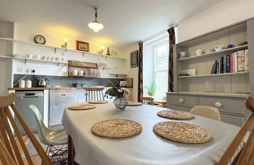 Mousehole Cottage | Janies Cottage- Eclectic Interiors & Vintage charm