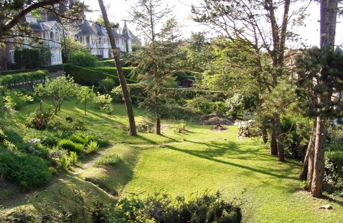 Hautot-sur-Mer Cottage | Jardin Apartment - sea view