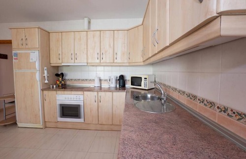 Chimenea Apartment | Jardines de Burriana 13 con Piscina, Wifi, A/A y Cerca de la Playa Burriana