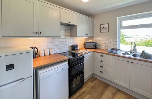 Woolfardisworthy Apartment | Jasmine Apartment - UK49309
