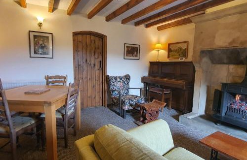 Youlgreave House | Jasmine Cottage, Youlgrave Nr Bakewell