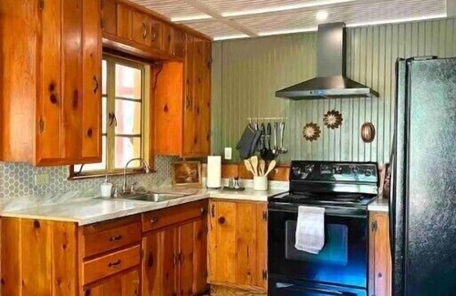 Payson Cabin | Jasper Homenn