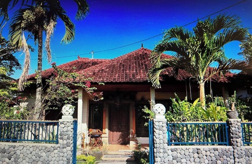 Jasri Villa | Jasri Bali Rumah Luna Pele