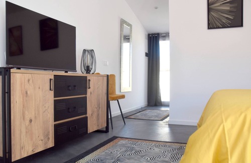 Palau-Saverdera Bed & Breakfast | JAVEA guest house with swimming pool 2 steps from Roses