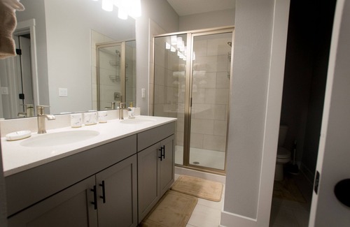 Southside House | Jax Southside Townhome Retreat