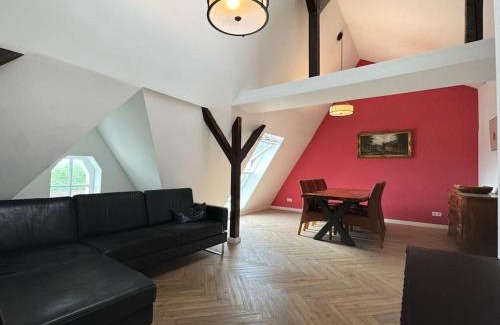 Dortmund Apartment | JayBnB - Loft über den Dächern von Dortmund