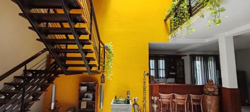 Sri Jayawardenepura Kotte House | Jays Guest Diyatha Waterfront
