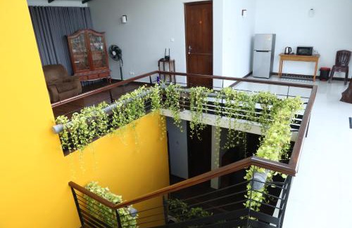 Sri Jayawardenepura Kotte House | Jays Guest Diyatha Waterfront