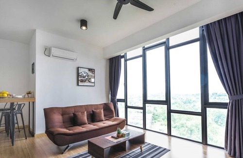 Tebrau Apartment | JB Mount Austin Cube 8 teens New Twin Queen beds