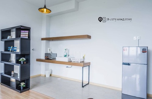 Tebrau Apartment | JB Mount Austin Cube 8 teens Brand New 2 Big beds