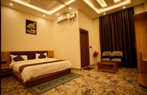 Faizabad Hotel | JB SQUARE RESORT