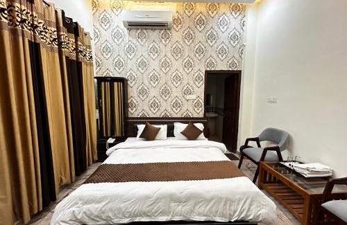 Faizabad Hotel | JB SQUARE RESORT
