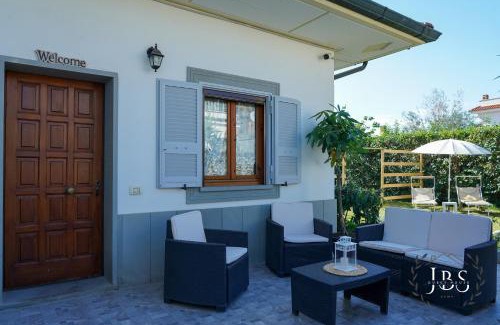Tor Sapienza Apartment | JBS Guest House