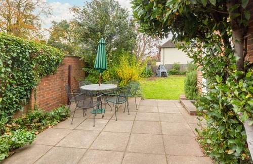 Coombe Vale House | Jeanettes with 4 bedrooms and 1 bathrooms
